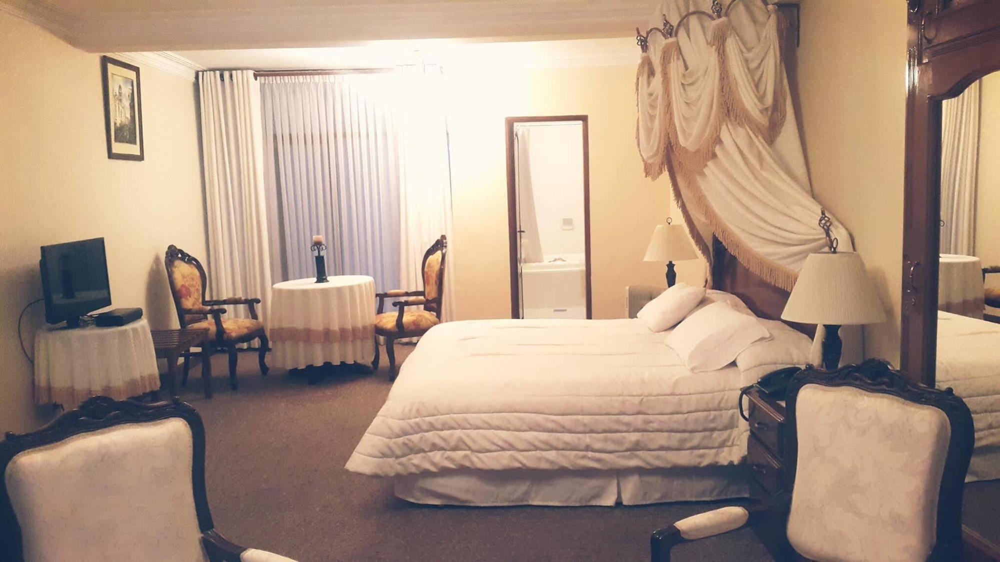 Hotel Independencia Sucre Zewnętrze zdjęcie